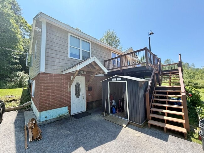 Photo - 78 Taft Rd Unit 2