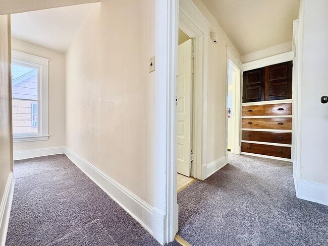 Photo - 1425 Miami St Unit Apt B