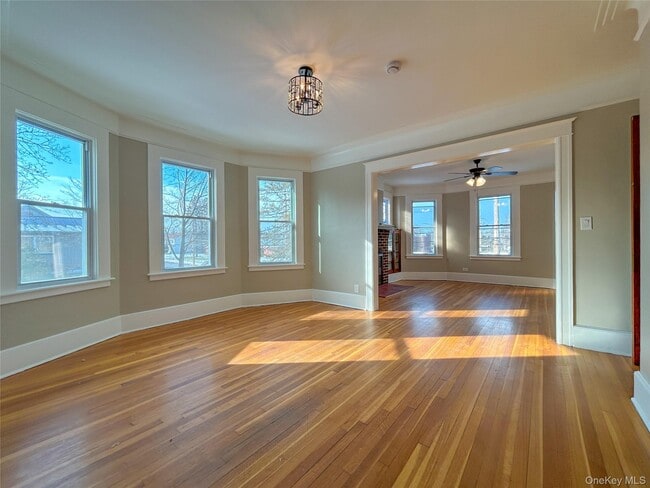 Photo - 51 Park Ave Unidad 2