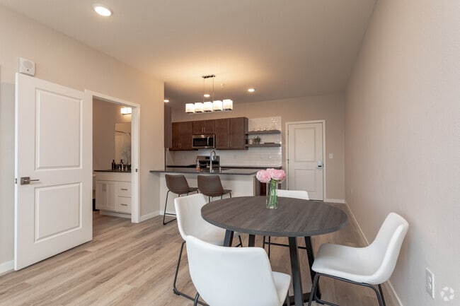 1HAB-1BA-Vista - Lake Park Apartments