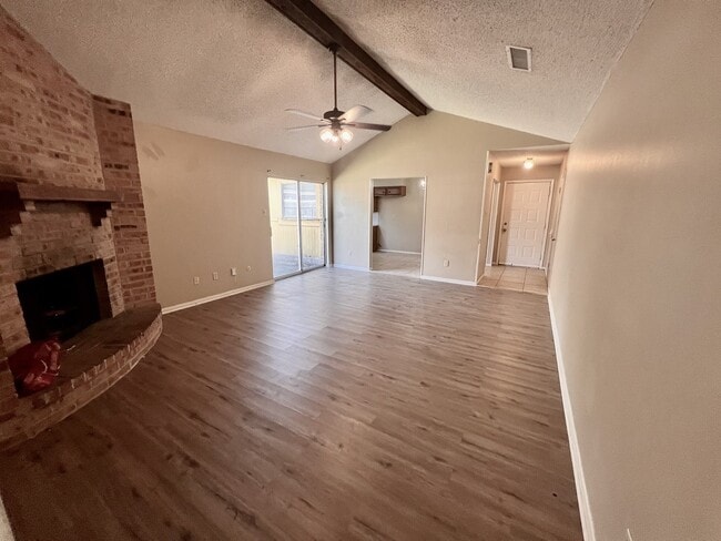 Photo - 1650 Shirley Cir