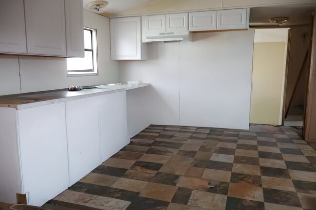 Photo - 195 Jonna St