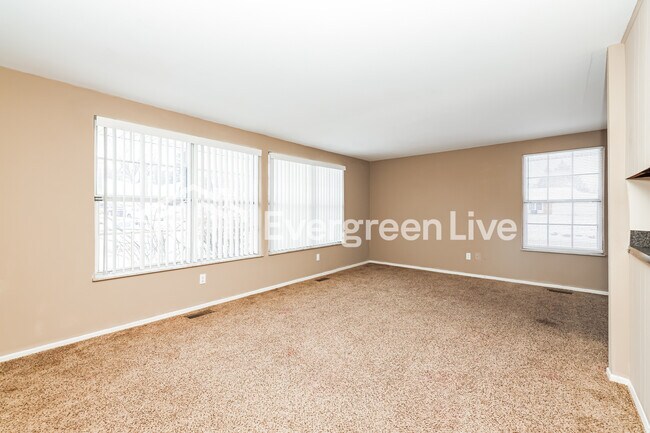 Photo - 5714 Troy Villa Blvd Unit 5714 Troy Villa Blvd