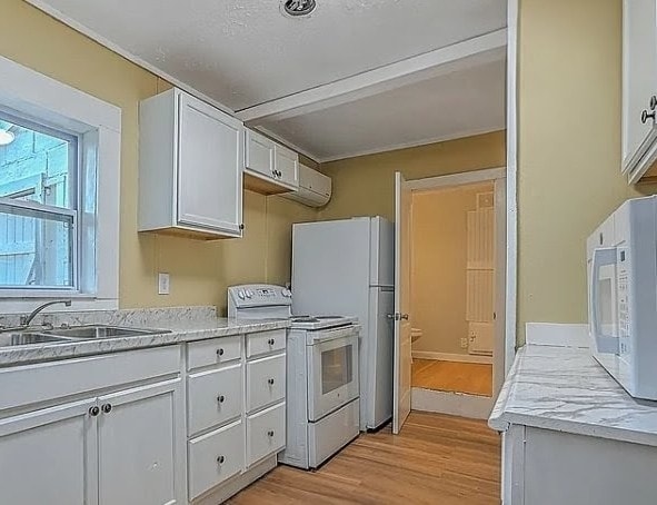 Photo - 1004 Fairview Ave