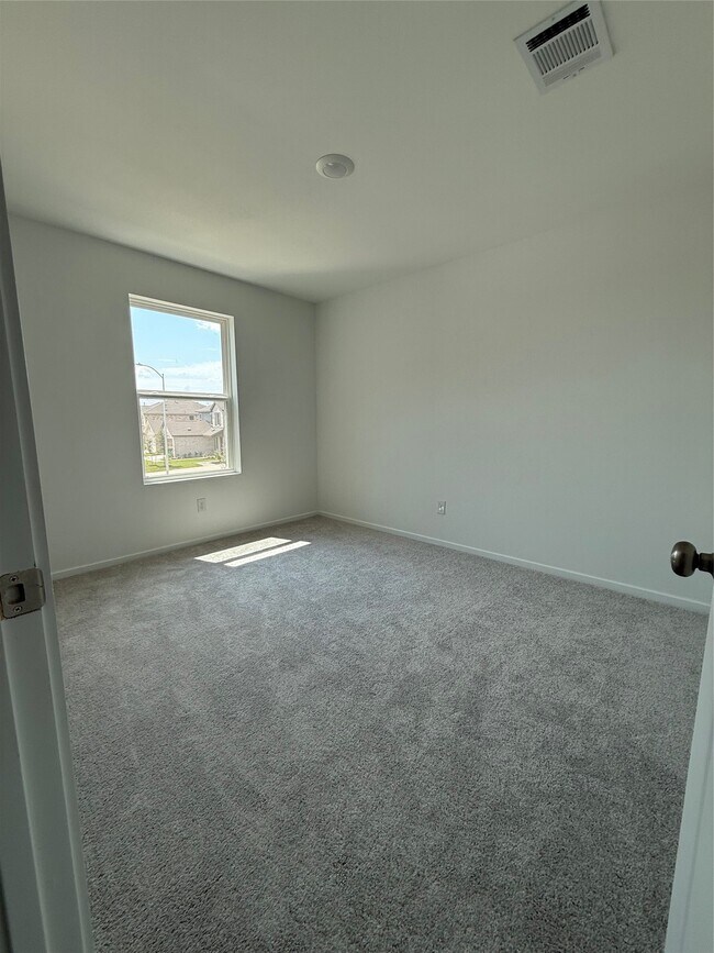 Photo - 3061 Fantasy Ter Dr