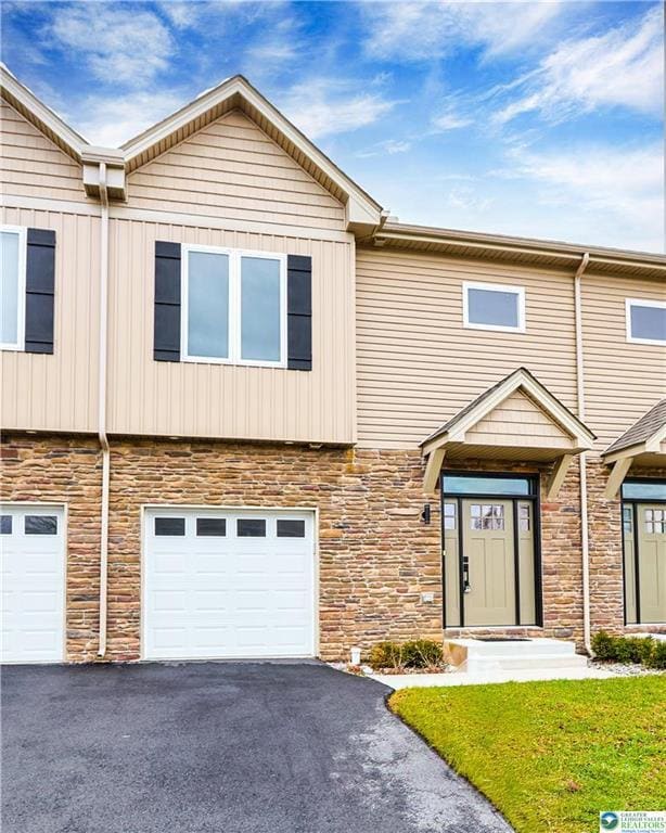 Photo - 1674 Best Pl