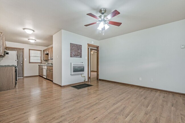 609 16th St Unit 1