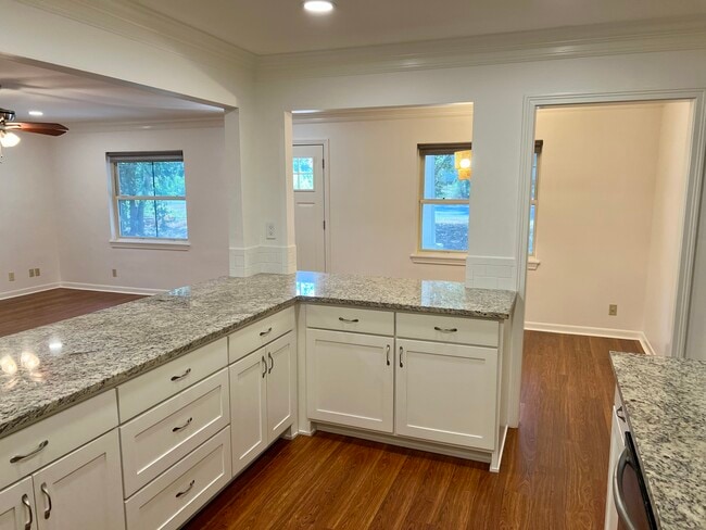 Photo - 1706 Virginia Avenue