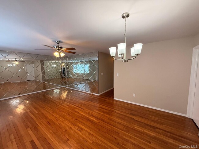 Photo - 112 N Columbus Ave Unit 2