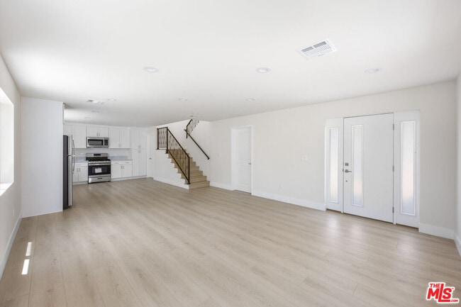 Photo - 11140 Gaviota Ave