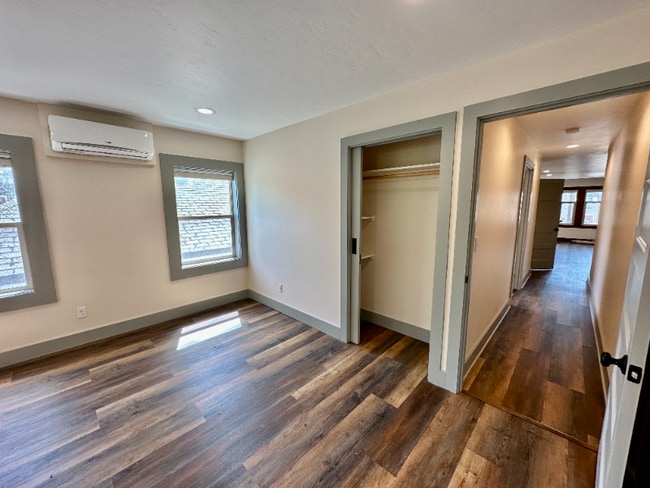 Photo - 35 S Palouse St