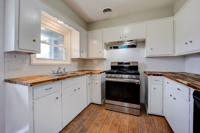 Photo - Freshly Updated 2 Bedroom House