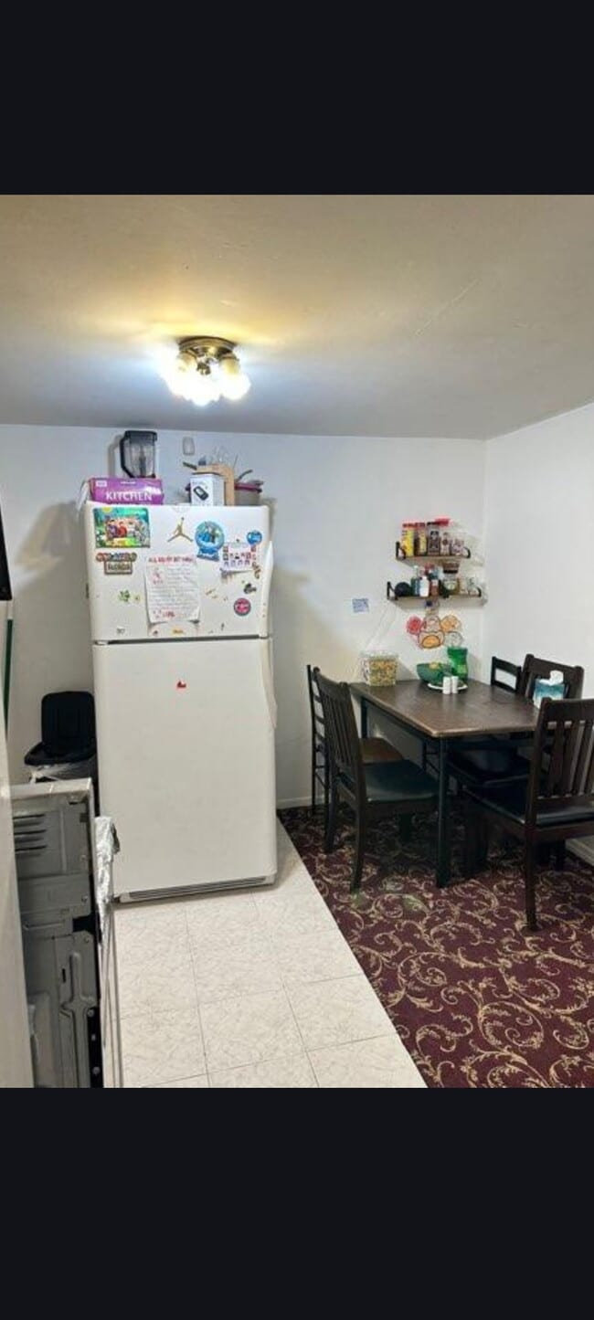 Photo - 7 Glenda Dr Unit 1