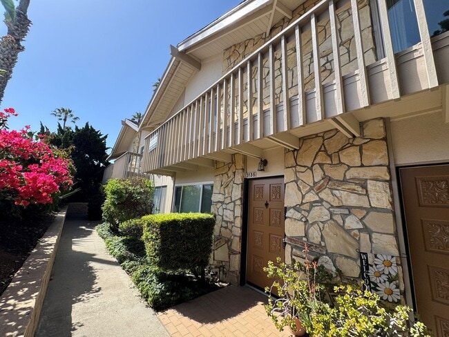 Building Photo - Spacious Ventura Keys Condo- Enjoy The Marina Life!