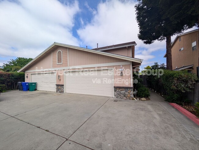 Photo - 318 Blossom Way Townhome