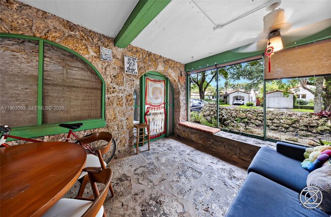 Photo - 1301 Milan Ave