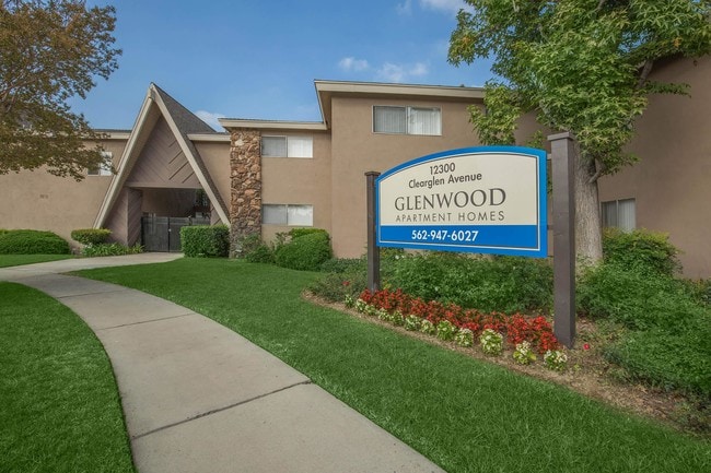 Photo - Glenwood Apartment Homes