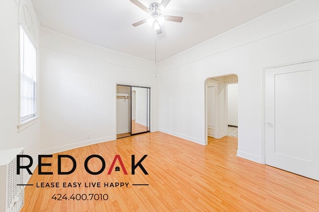 Photo - 450 S Kenmore Ave Unit 102