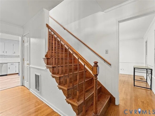 Photo - 720 Dove Path Ln