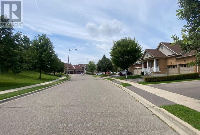 Photo - 21 Trailside Walk