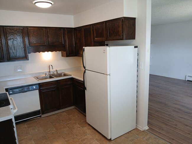 4211 Forrest Hill Rd Unit 8