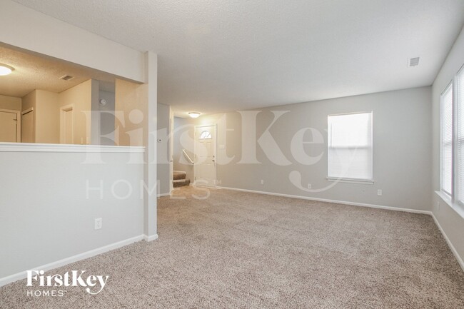 Photo - 10870 Sweetsen Rd