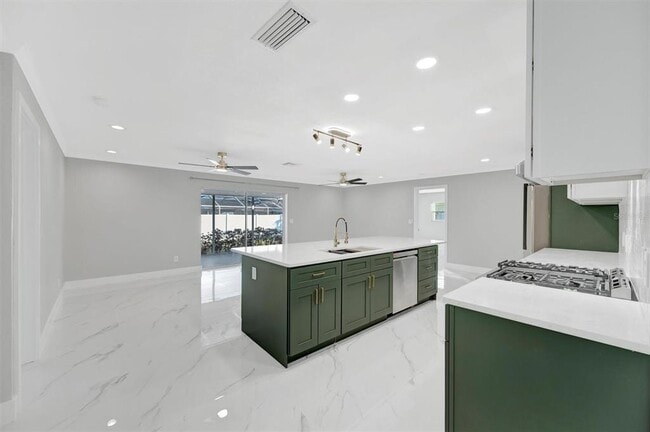 Photo - 5215 Denver St NE