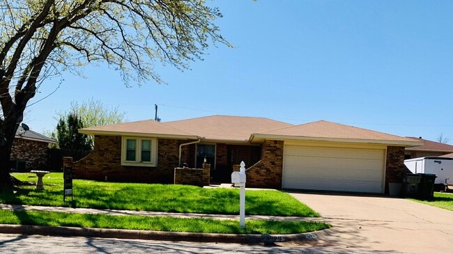 4929 Reginald Dr
