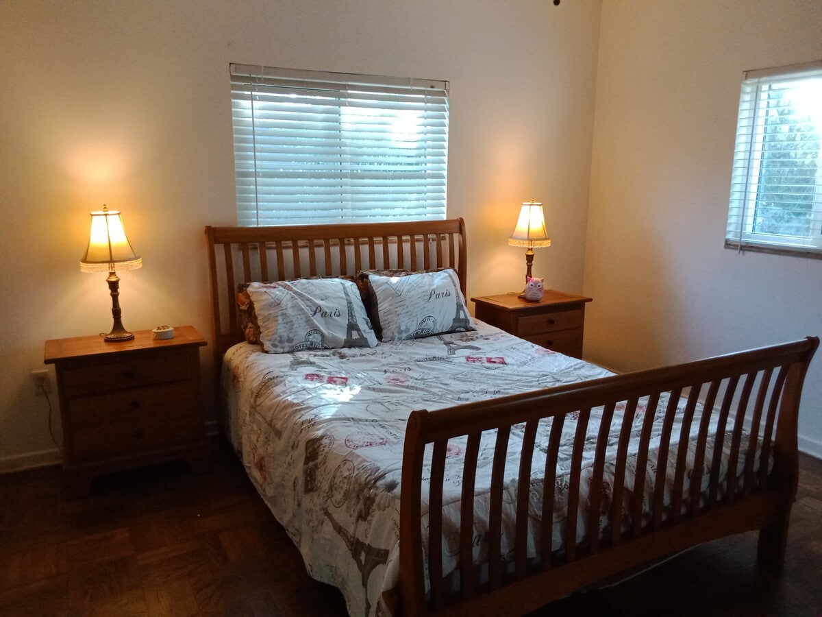 Photo - 525 S Lakemont Ave