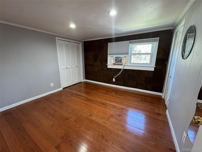 Photo - 486 Silver St