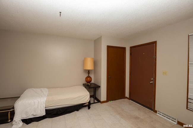 Photo - 3402 56th St Pl Unit 2