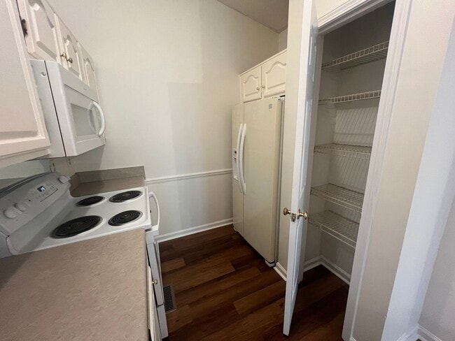 Photo - 1023 Yellowhammer Ln