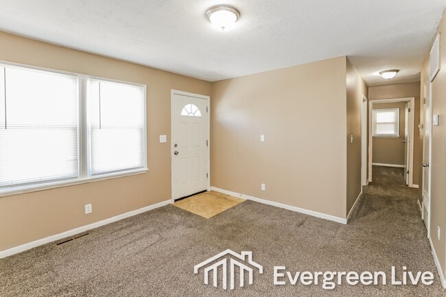 Photo - 5201 Palmer Dr