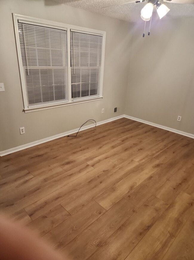 Photo - 3 Bedroom 2 bath house in Lexington