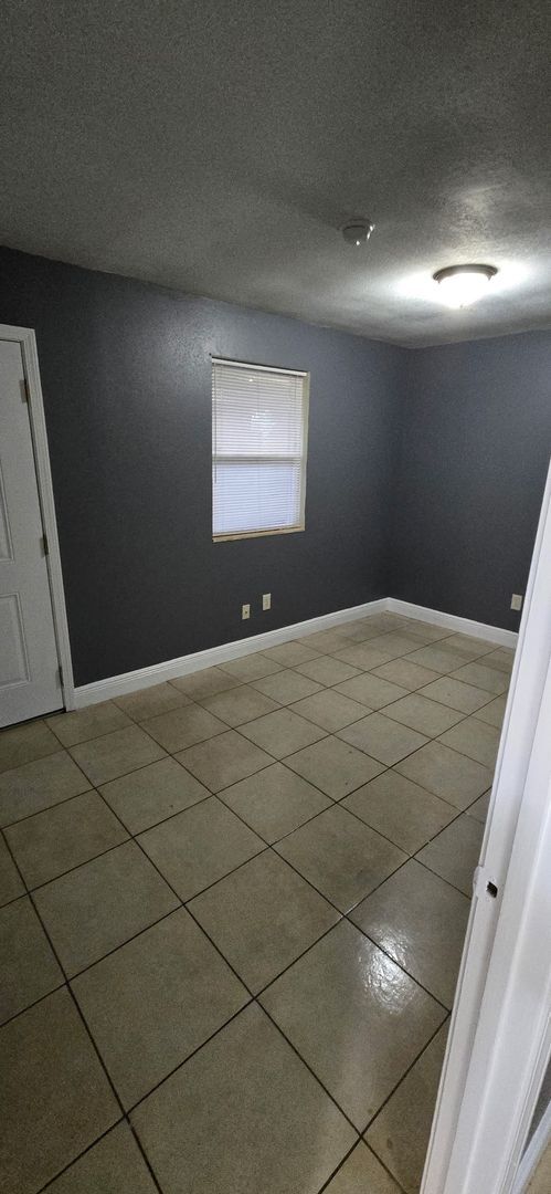 13231-33 Curran Rd