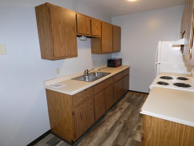 Photo - 303 New Well Rd