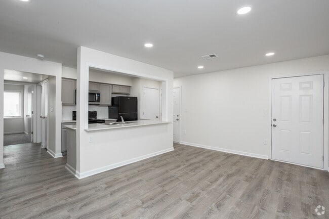 2BR, 1BA