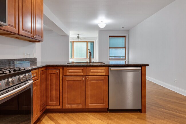 Photo - 7010 S Clyde Ave Unit 3N