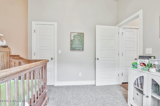 Photo - 5910 Grinnell St