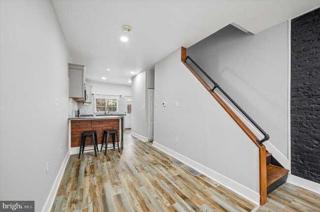 Photo - 1812 E Albert St