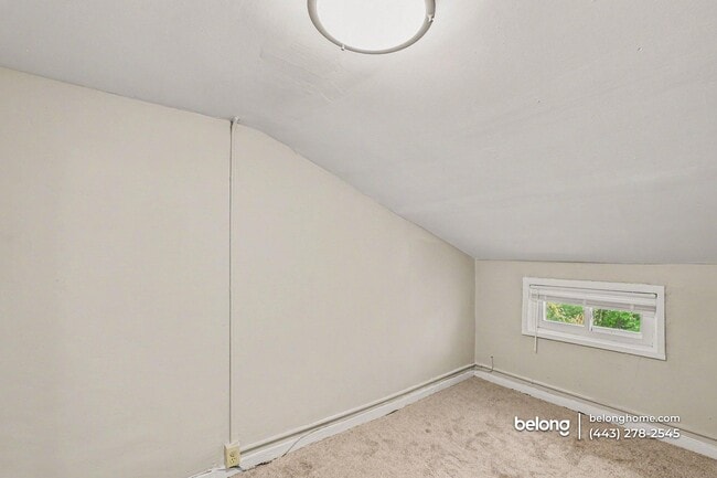 Photo - 1111 W Lombard St