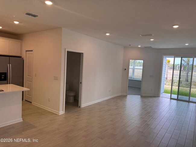 Photo - 91 Silver Myrtle Ct