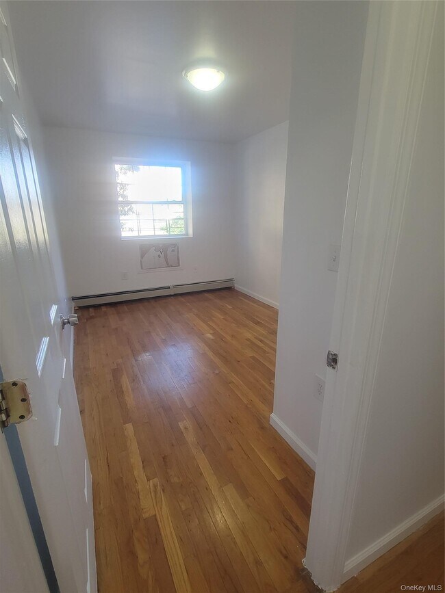 2407 Barker Ave