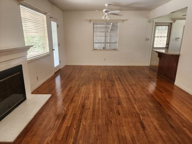Photo - 1309 Telegraph Ave