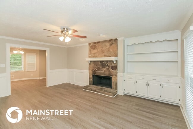 Photo - 5501 Reynard Trail