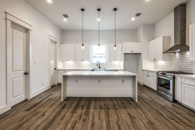 Photo - 948 Fisher St Unit B