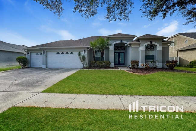 Building Photo - 9405 Sayre St