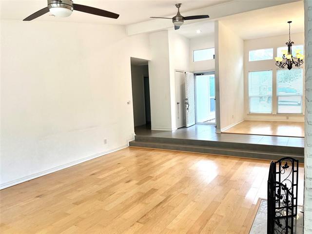 Photo - 1827 Rhinevalley Dr