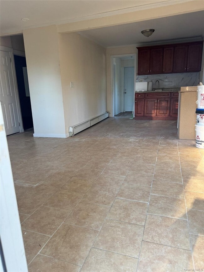 21 Lincoln Dr