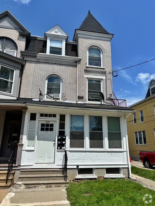 Building Photo - 113 N 13th St Unit 1 Rental